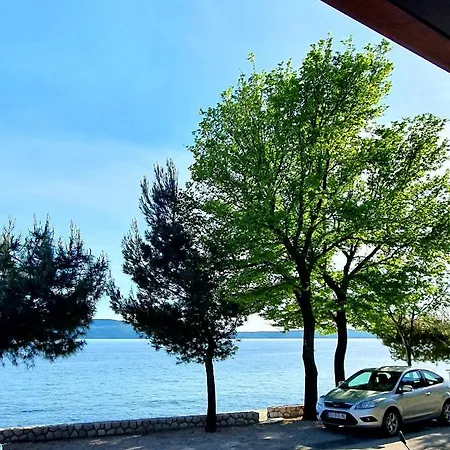 Hotel Auto Kamp Punta Povile *